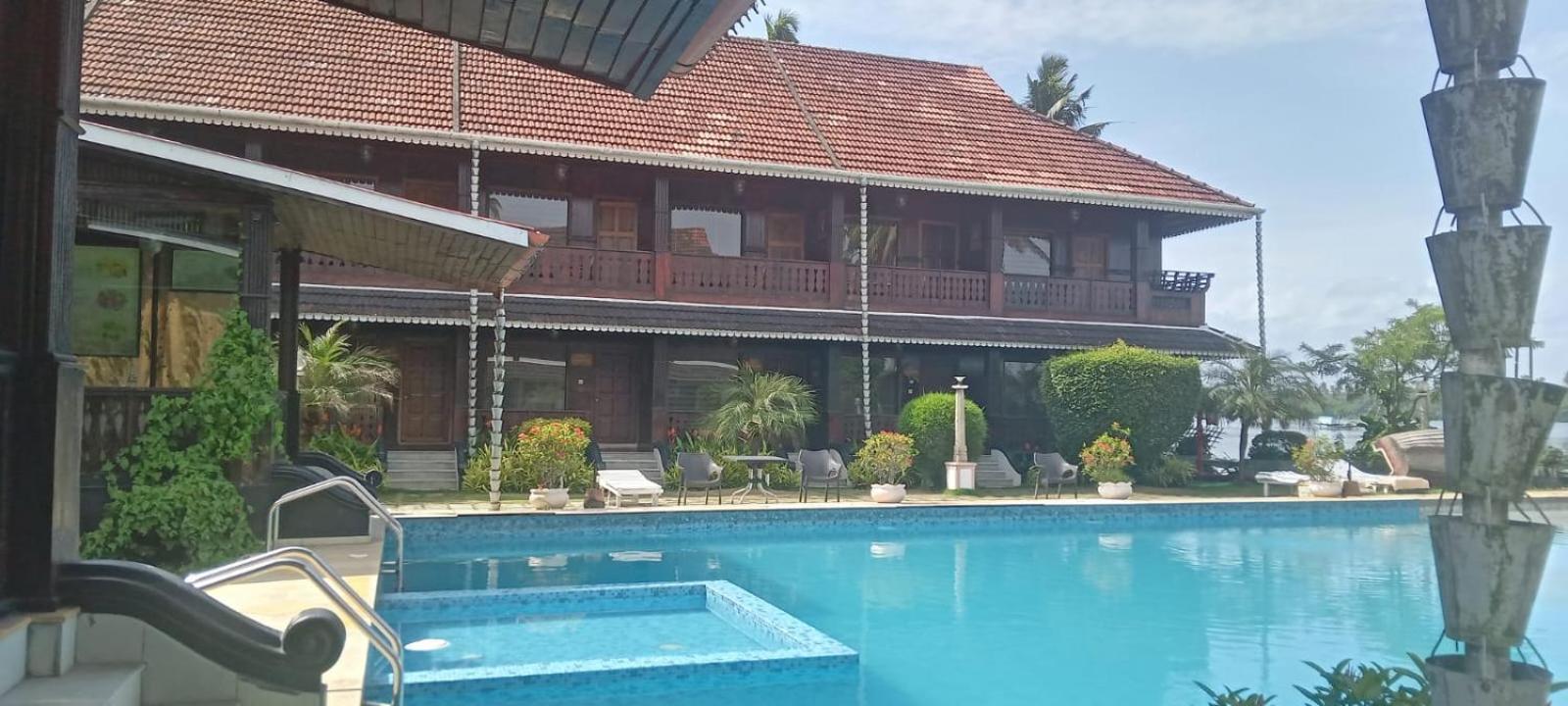 Sea Lagoon Health Resort Kochi エクステリア 写真